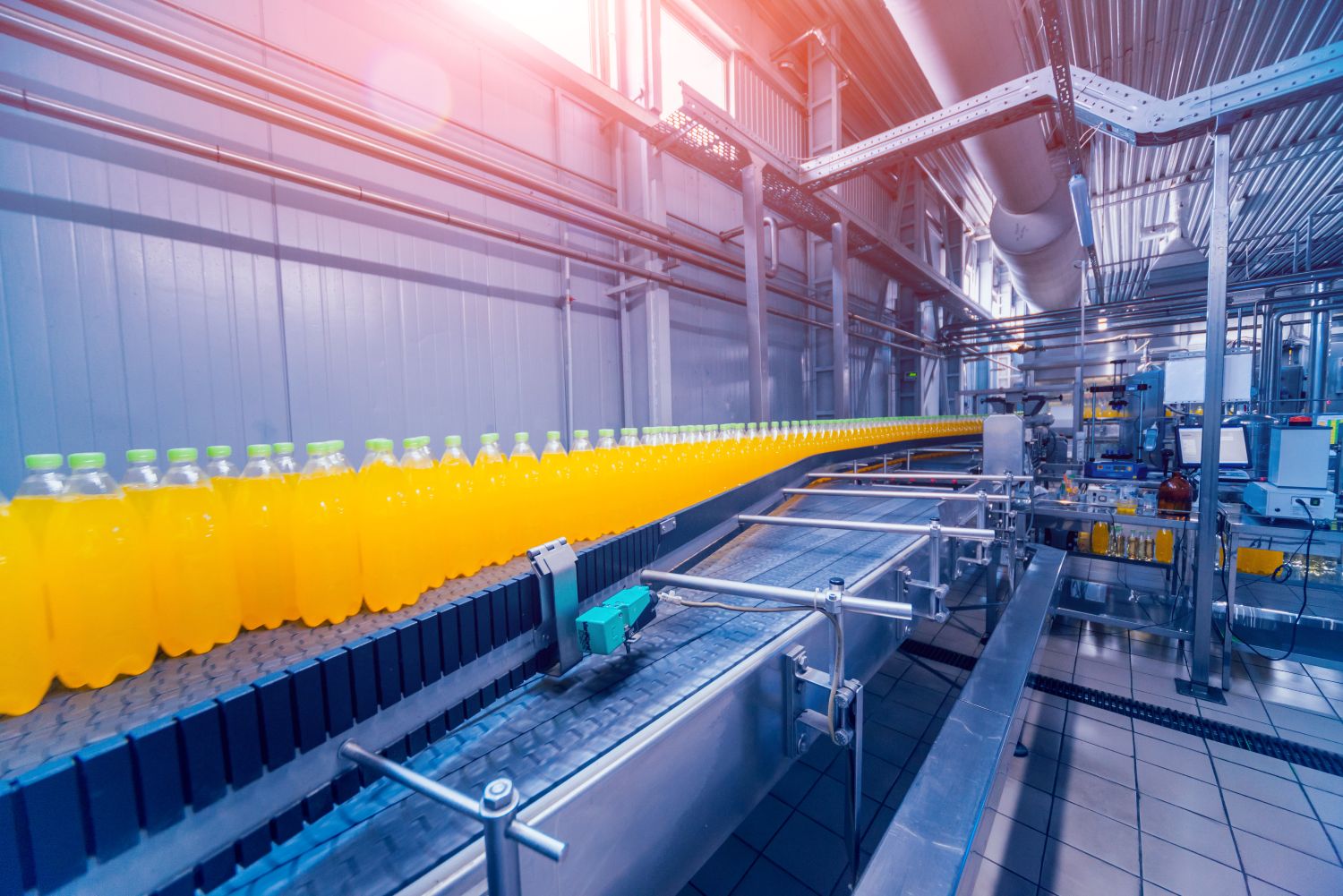 Limpieza industrial en plantas de producción automatizadas